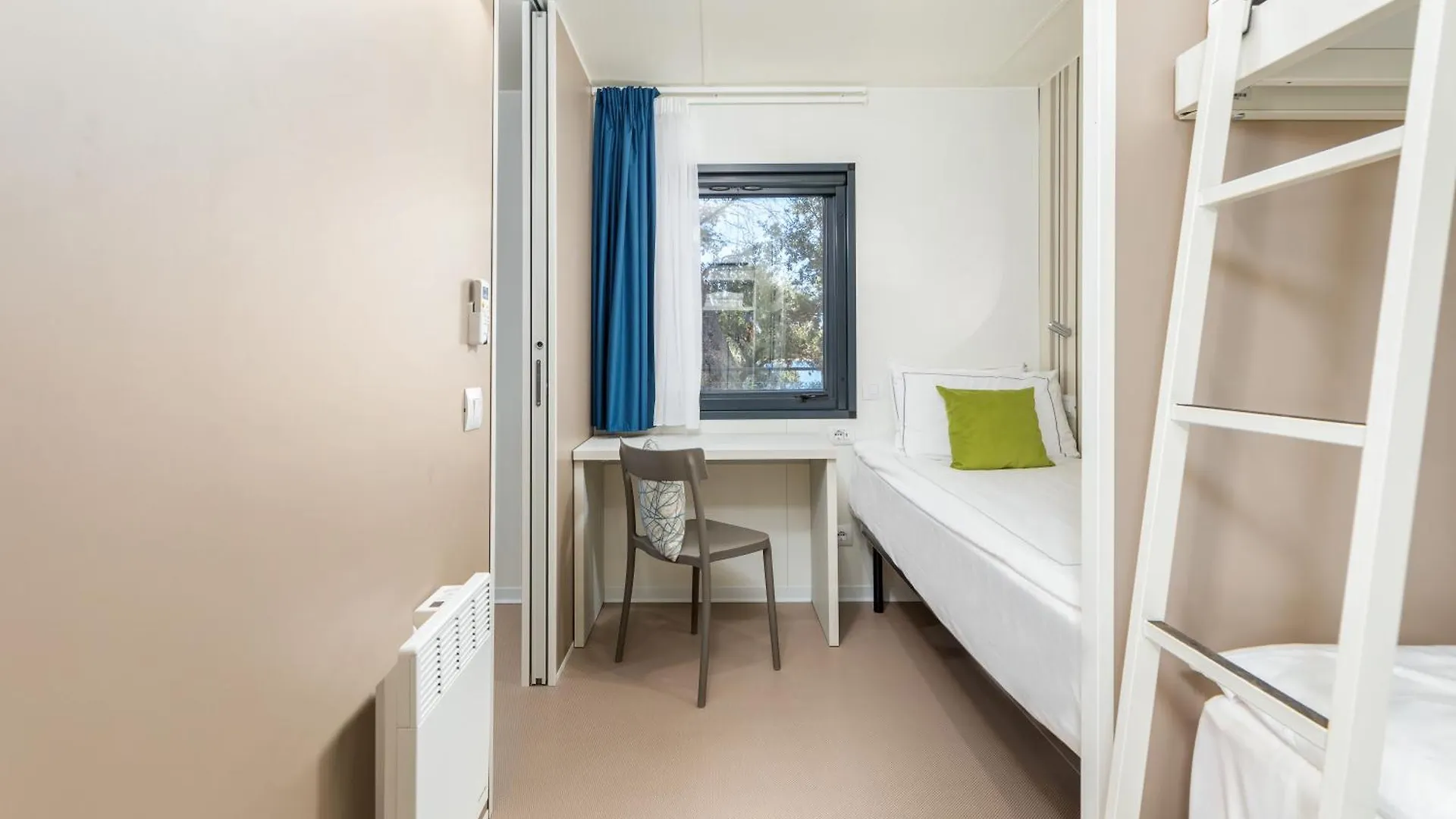 PUY Arena Stoja Camping Homes פארק נופש