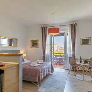 https://polai-panorama-apartments.pula-hotels.org