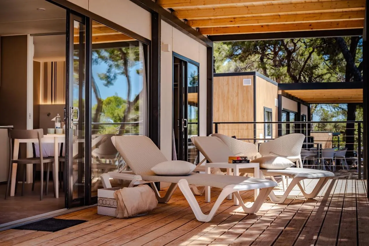 Arena Stoja Camping Homes Пула