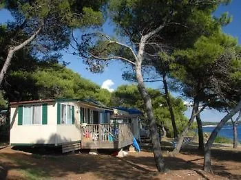 Arena Stoja Camping Homes Pula 4*,  Kroatië